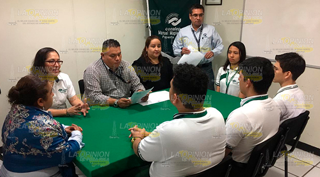 Alumnos de Papantla van a la olimpiada estatal de informática Alumnos de Papantla van a la olimpiada estatal de informática