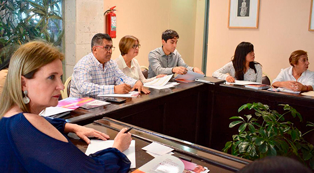 Analizan en el Congreso estrategia “Cero Tolerancia a la Violencia contra Mujeres” Analizan en el Congreso estrategia “Cero Tolerancia a la Violencia contra Mujeres”