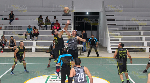Arranca baloncesto del FRUS - SECCIÓN 30 Arranca baloncesto del FRUS - SECCIÓN 30