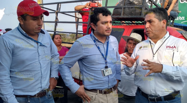 Personal de CONAGUA realizó un recorrido en el río Ajajalpan para tomar evidencia e investigar la licitación para la explotación del material petreo