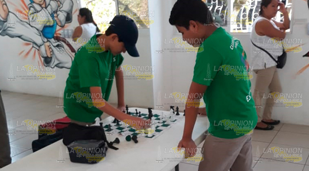 Convocan a primer torneo de ajedrez municipal de Espinal Convocan a primer torneo de ajedrez municipal de Espinal