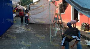 Desaloja a comerciantes instalados en pleno centro de Papantla Desaloja a comerciantes instalados en pleno centro de Papantla