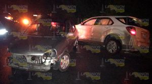 Invade carril y choca sobre la carretera hacia Villa Mar en Tuxpan Invade carril y choca sobre la carretera hacia Villa Mar en Tuxpan