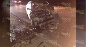 Invade carril y provoca encontronazo sobre la Tuxpan - Tampico Invade carril y provoca encontronazo sobre la Tuxpan - Tampico