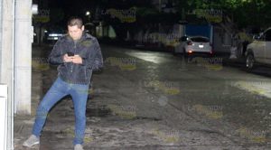 Le roban su taxi mientras se echaba unas cervezas Le roban su taxi mientras se echaba unas cervezas