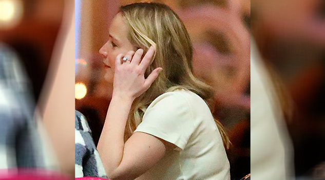 Mira el impresionante anillo de compromiso de Jennifer Lawrence Mira el impresionante anillo de compromiso de Jennifer Lawrence