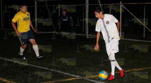 NOCHE DE CAMPEONES NOCHE DE CAMPEONES