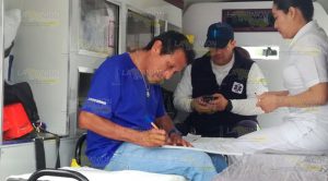 Presuntamente se queda dormido y se estrella con taxi Presuntamente se queda dormido y se estrella con taxi