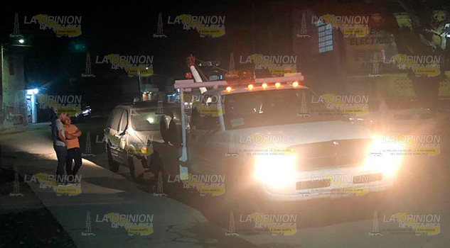 Retiran autos abandonados en Álamo