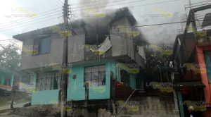 Se quema casa en Tuxpan, deja cuantiosos daños Se quema casa en Tuxpan, deja cuantiosos daños