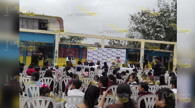 Falta de escrituras obstaculiza mejoras en escuelas de Tuxpan