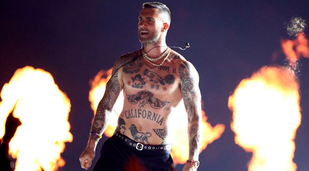 Presentación de Maroon 5 en el Super Bowl divide opiniones