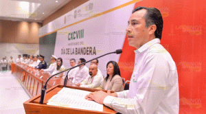 Encabeza Gobernador ceremonia del Día de la Bandera