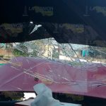 Distraído destroza taxi en accidente