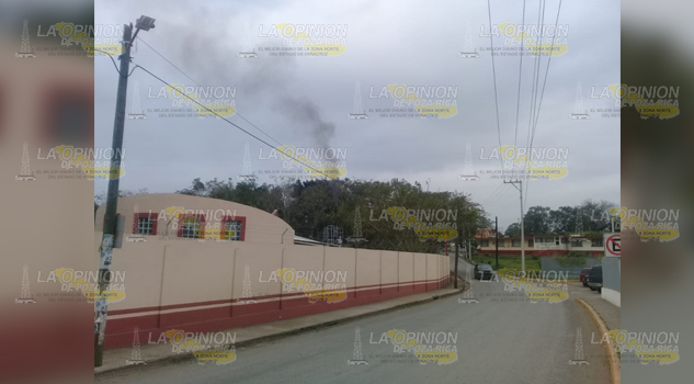 Temen enfermarse por contaminación, debido a la emisión de humo y gases del crematorio