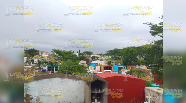 Revendieron lotes de panteón en Tuxpan