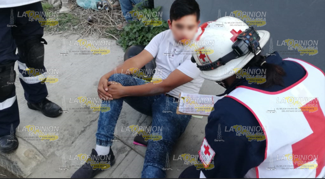 Derribado por veloz automóvil sobre el libramiento Adolfo López Mateos de Tuxpan