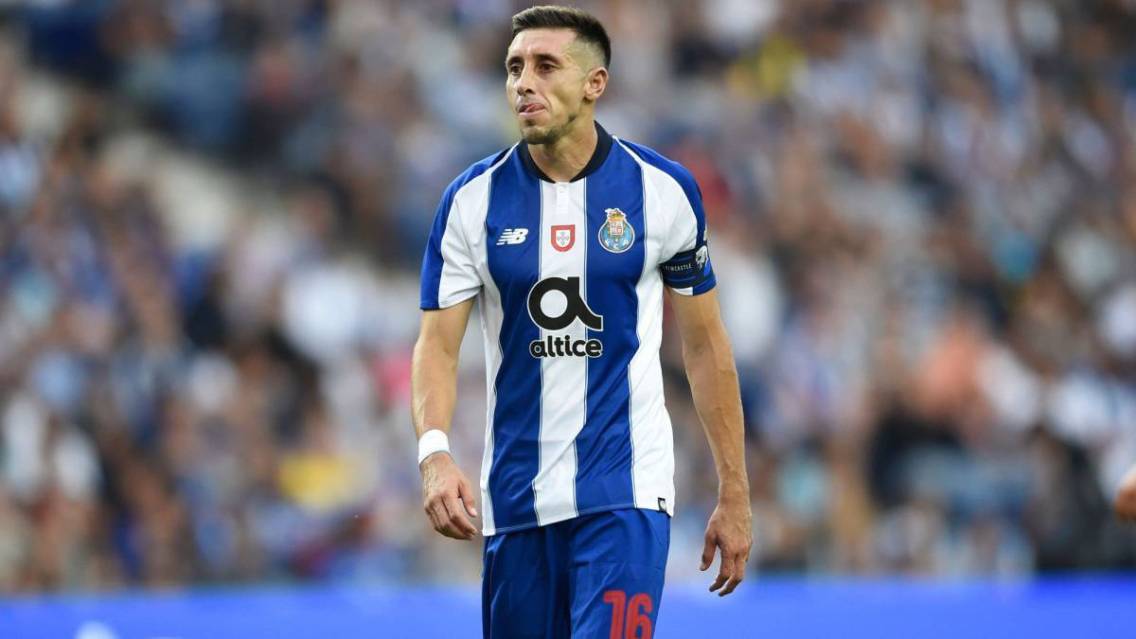 Javier Aguirre le augura éxito en España a Héctor Herrera