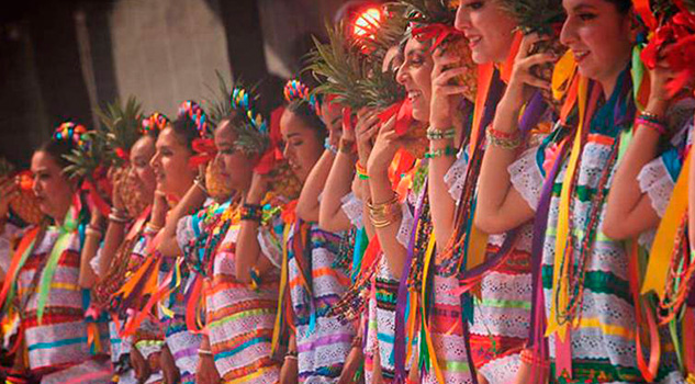 66 grupos folklóricos se reunirán en Xalapa 66 grupos folklóricos se reunirán en Xalapa