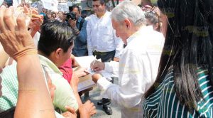Arriba el Presidente de la República Andrés Manuel López Obrador a Poza Rica Arriba el Presidente de la República Andrés Manuel López Obrador a Poza Rica