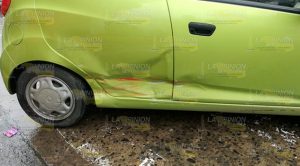 No hace alto en cruce Tuxpan y provoca choque No hace alto en cruce Tuxpan y provoca choque