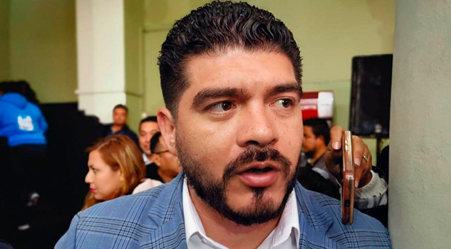 Docentes con plazas irregulares podrían quedarse sin trabajo: SEV Docentes con plazas irregulares podrían quedarse sin trabajo SEV