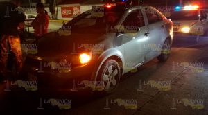 Intenta ganar el paso y choca en Tuxpan Intenta ganar el paso y choca en Tuxpan