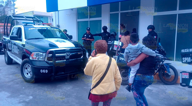 Menor desaparece de escuela primaria en Tecolutla Menor desaparece de escuela primaria
