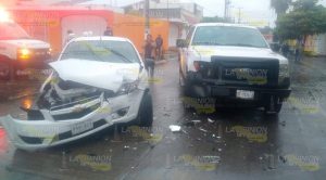 Mujer lesionada en fuerte choque en el fraccionamiento Tajín de Papantla Mujer lesionada en fuerte choque en el fraccionamiento Tajín de Papantla