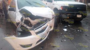 Mujer lesionada en fuerte choque en el fraccionamiento Tajín de Papantla Mujer lesionada en fuerte choque en el fraccionamiento Tajín de Papantla