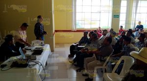 Personal de fiscalía itinerante capacita a autoridades comunitarias en Espinal Personal de fiscalía itinerante capacita a autoridades comunitarias en Espinal
