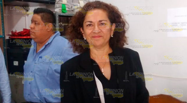 Toma posesión nueva titular del Registro Civil en Cazones de Herrera Toma posesión nueva titular del Registro Civil en Cazones de Herrera