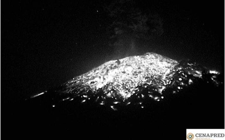 Fuerte explosión del Popocatépetl vuelve a cimbrar a Puebla (Video y Transmisión EN VIVO)