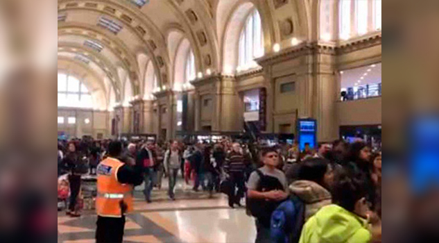 Desalojan metro de Buenos Aires por amenaza de bomba