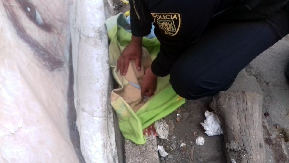 Rescatan a bebé abandonado en CDMX