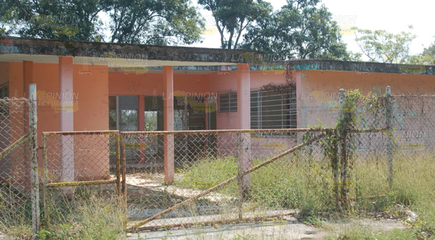 Piden construccion de una casa hogar en Cerro Azul