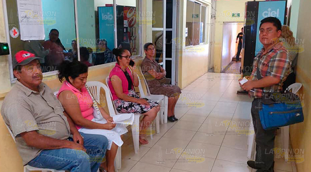 60% de la población de Agua Dulce, migra a EUA 60% de la población de Agua Dulce, migra a EUA