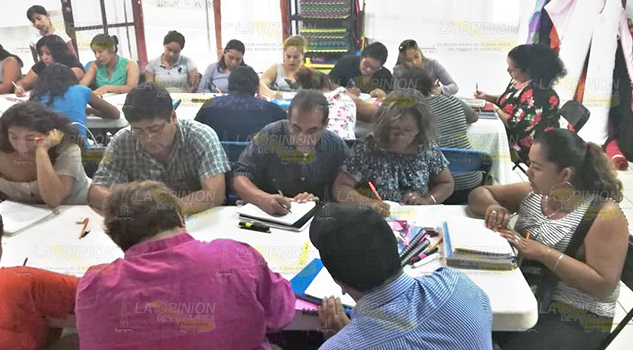 Alertan contra falsos gestores de certificados en Tuxpan Alertan contra falsos gestores de certificados en Tuxpan