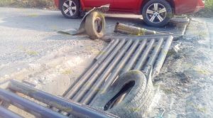 Camiones pesados destruyen rejillas en colonia de Poza Rica Camiones pesados destruyen rejillas en colonia de Poza Rica