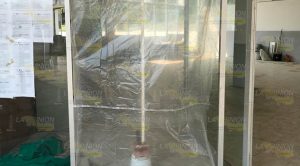 En abandono total el edificio del CADER en Tihuatlán En abandono total el edificio del CADER en Tihuatlán