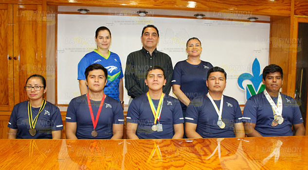 Estudiantes de UV Poza Rica, a Universiada en Yucatán Estudiantes de UV Poza Rica, a Universiada en Yucatán