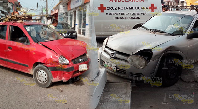 Fuerte choque entre Chevy y Atos en Martínez de la Torre Fuerte choque entre Chevy y Atos en Martínez de la Torre