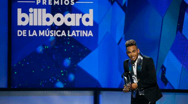 Marca Ozuna récord como finalista y ganador en los "Billboard Latin Music Awards" Marca Ozuna récord como finalista y ganador en los "Billboard Latin Music Awards"