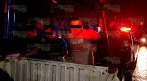 Policía Municipal de Tuxpan detiene a par de Marinos rijosos Marinos rijosos son detenidos en Tuxpan