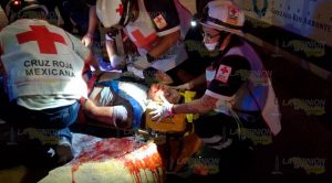 Motociclista resultó grave tras ser embestido por un taxi en Tuxpan Motociclista resultó grave tras ser embestido por un taxi en Tuxpan