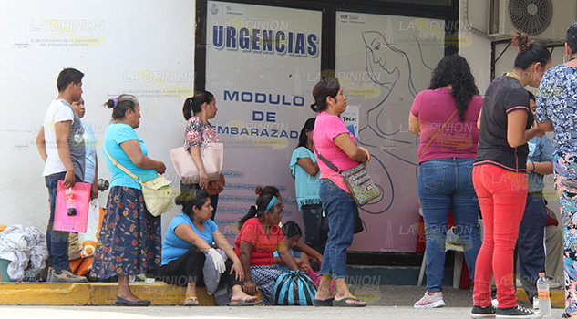 Mueren porque no les entienden en el Hospital Regional Mueren porque no les entienden en el Hospital Regional
