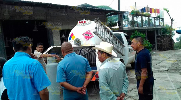 No dan kilos completos de gas a habitantes de Filomeno Mata y Mecatlán No dan kilos completos de gas a habitantes de Filomeno Mata y Mecatlán