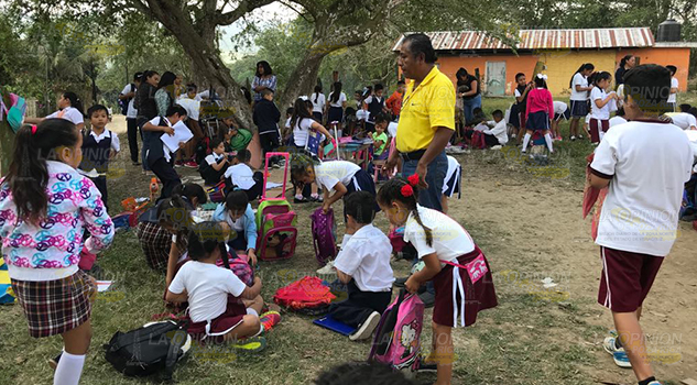 Previenen casos de acoso escolar en escuelas de Tihutlán Previenen casos de acoso escolar en escuelas de Tihutlán