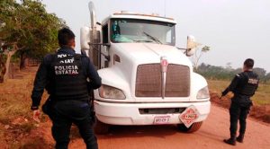 Recuperan pipa, tráiler y taxi robados en varios puntos de Veracruz Recuperan pipa, tráiler y taxi robados en varios puntos de Veracruz