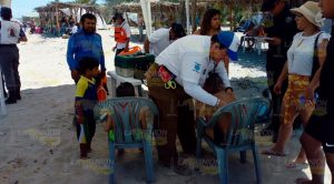 Salvan a dos menores en playa San Antonio en Tuxpan Salvan a dos menores en playa San Antonio en Tuxpan